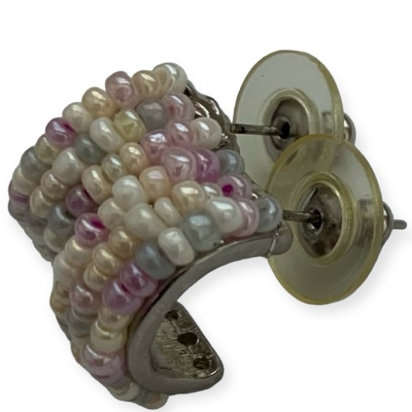 Vintage 1950s Tonal Pastel Colors Faux Pearls 3/4 Hoop Circle Pierced Earrings - Picture 1 of 11